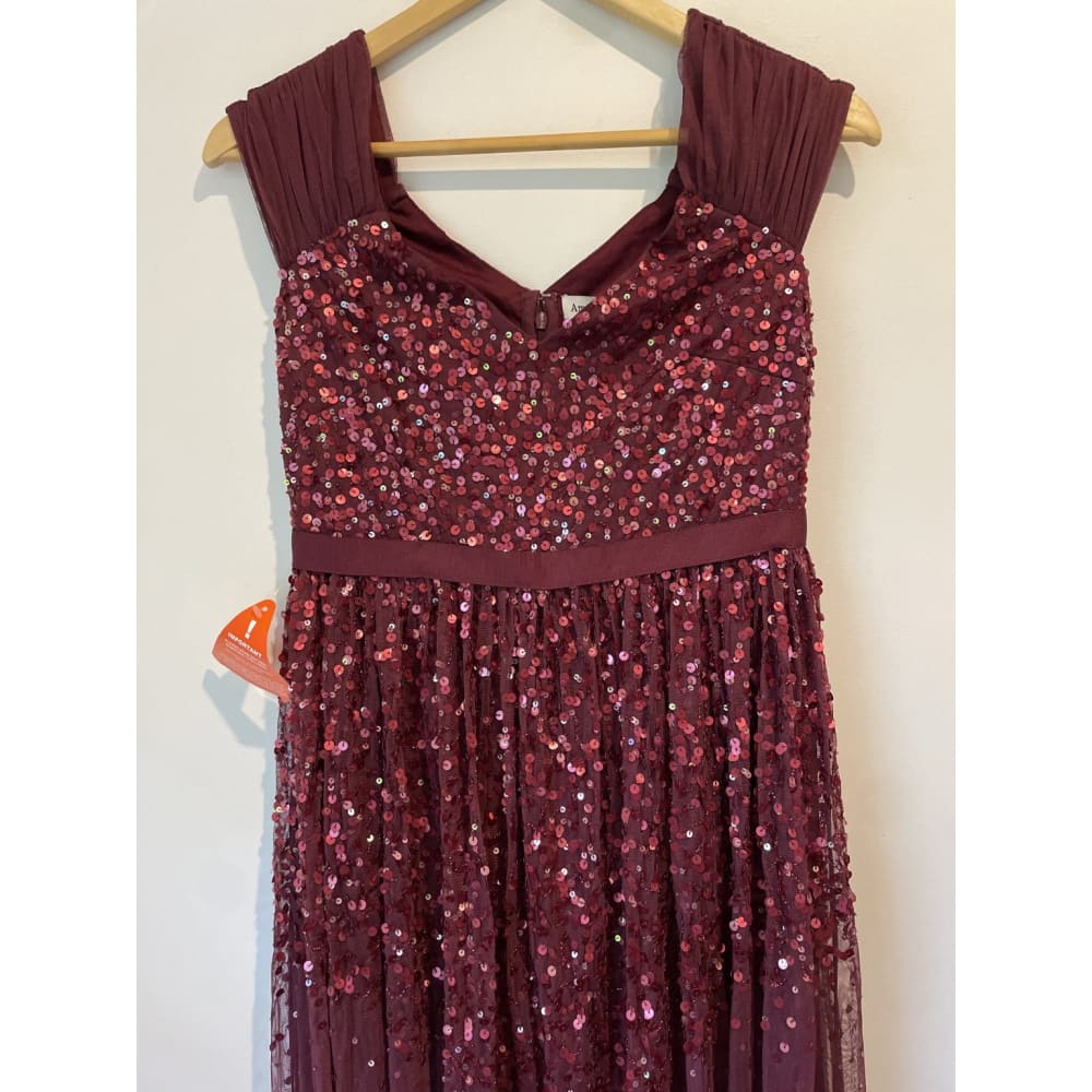 Bnwt amelia rose size 10 sequinned dress - dresses clothing & fashion - dresses women’s apparel
