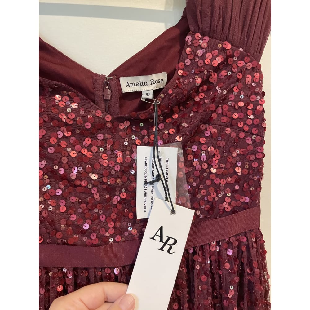 Bnwt amelia rose size 10 sequinned dress - dresses clothing & fashion - dresses women’s apparel