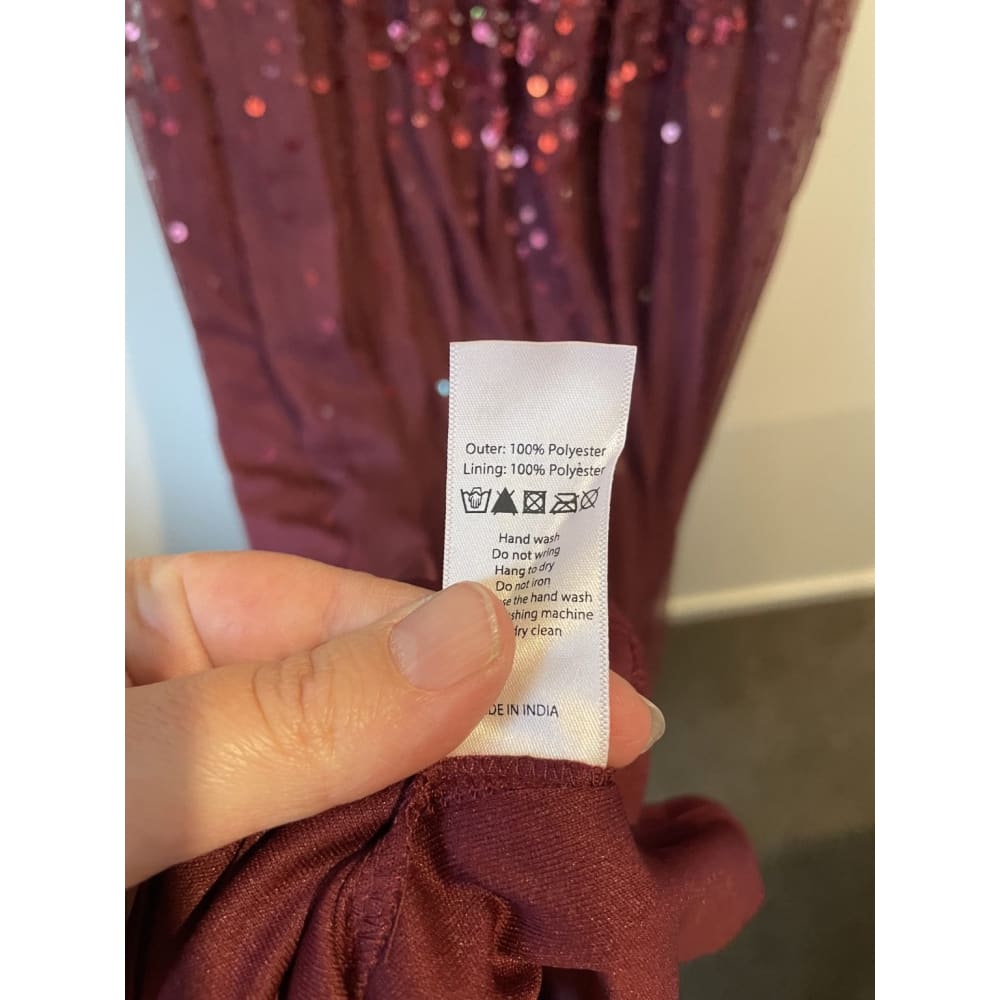 Bnwt amelia rose size 10 sequinned dress - dresses clothing & fashion - dresses women’s apparel