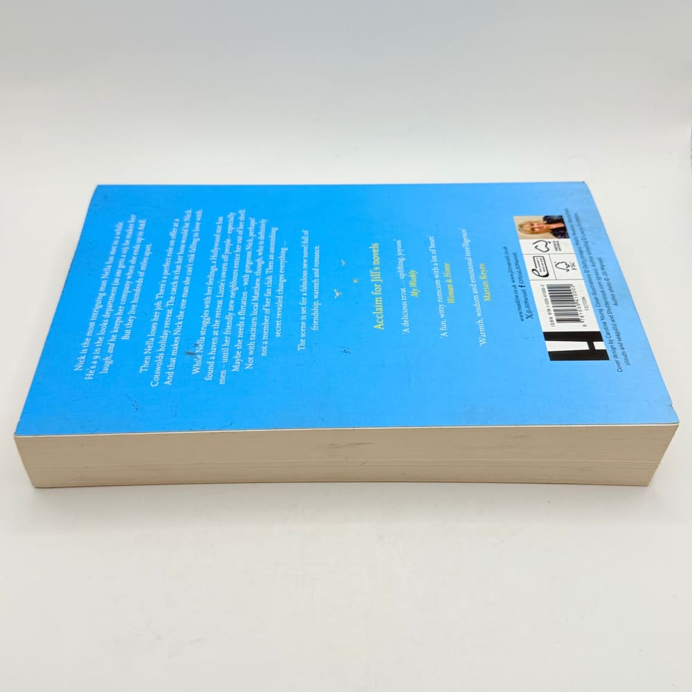 An almost perfect summer by jill mansell - print books printed media