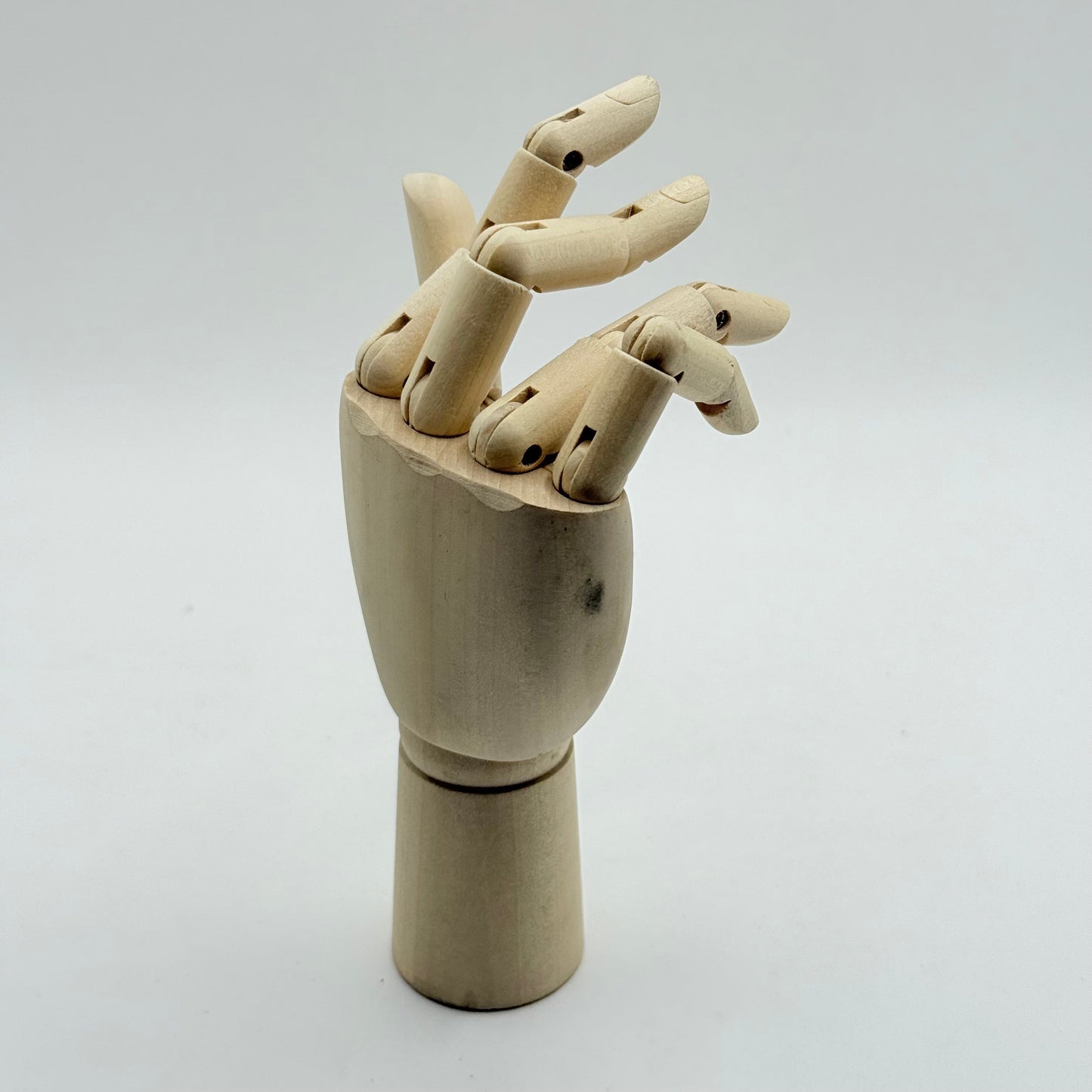 Artist mannequin hand – articulated wooden right hand - craft wood shapes what’s new home&living materials