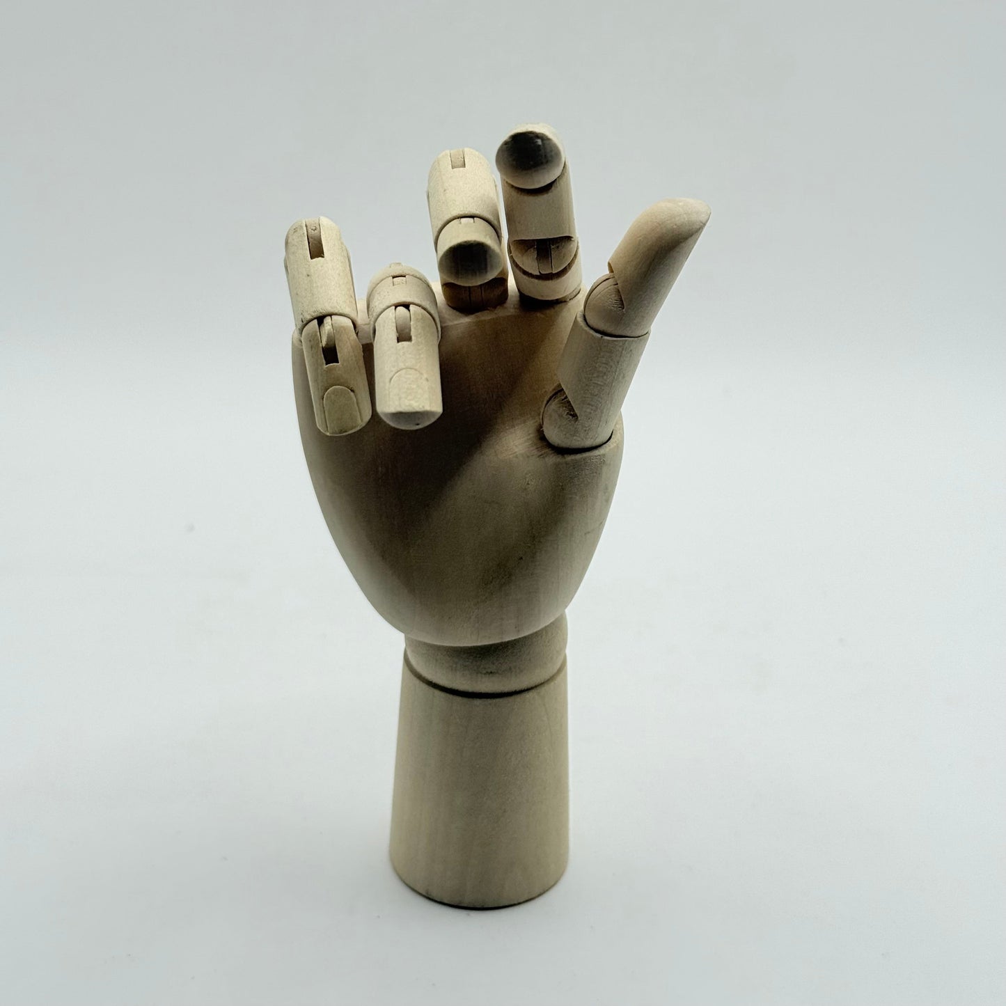 Artist mannequin hand – articulated wooden right hand - craft wood shapes what’s new home&living materials