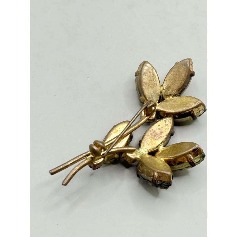 Vintage set of 3 brooches & 1x hat pin - brooches & lapel pins crafts