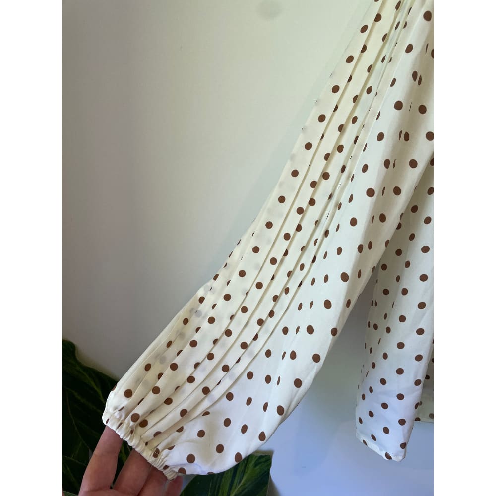 ATMOS & HERE Size 10 Polka Dots Long Sleeve Top