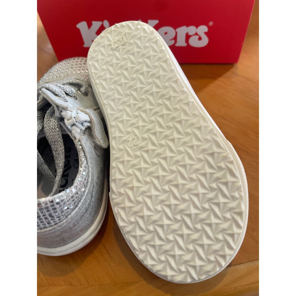 Brand new kickers shoes- size 22 (infant) - baby & toddler shoes baby - clothing & fashion - infant - shoes - toddler