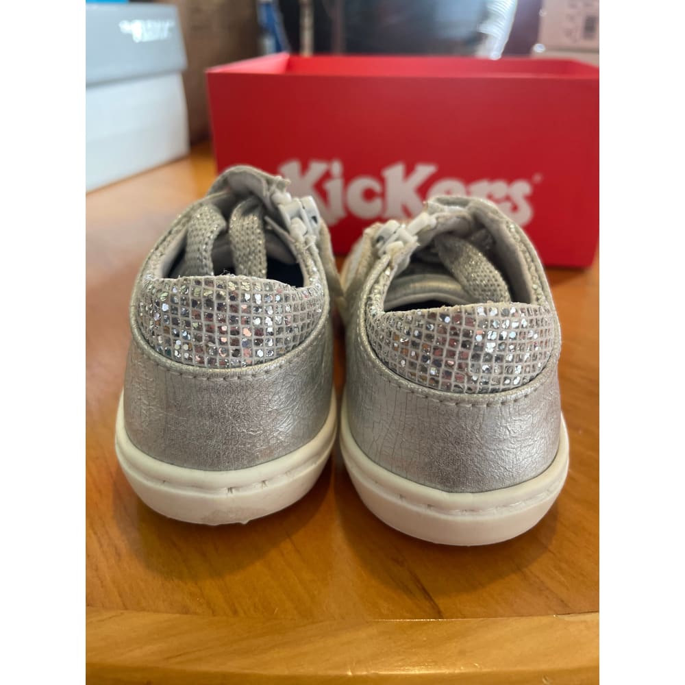 Brand new kickers shoes- size 22 (infant) - baby & toddler shoes baby - clothing & fashion - infant - shoes - toddler