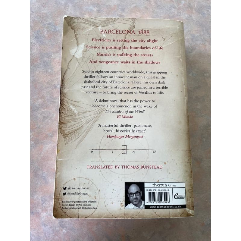 The secret of vesalius - jordi llobregat - print books book - condition: used - mystery - thriller printed media