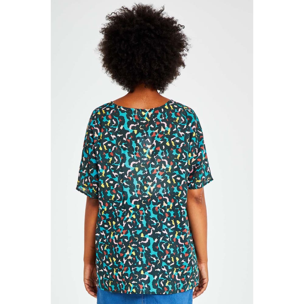 Betty basics santiago blouse botanic – size 6 - blouses top women’s apparel