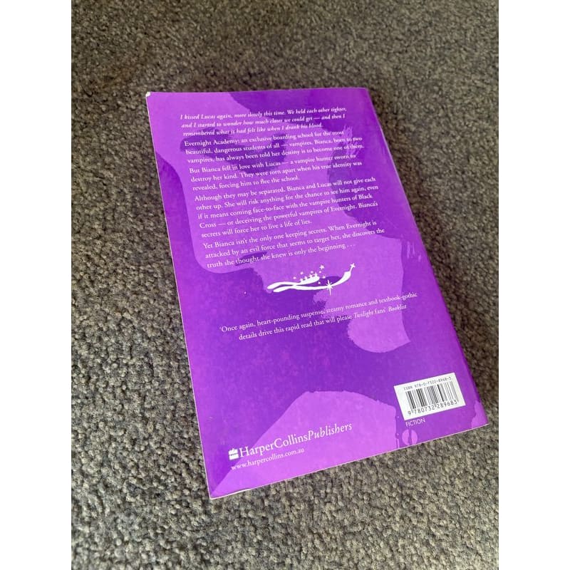 Stargazer - claudia gray - print books book - condition: used - fantasy - fiction printed media