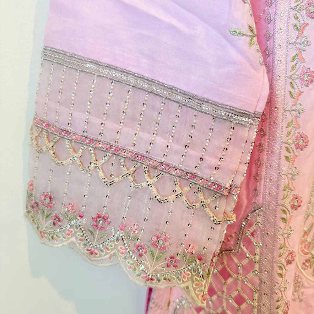 Bin saeed size 12 cutwork salwar suit - pink - traditional & ceremonial clothing top women’s apparel