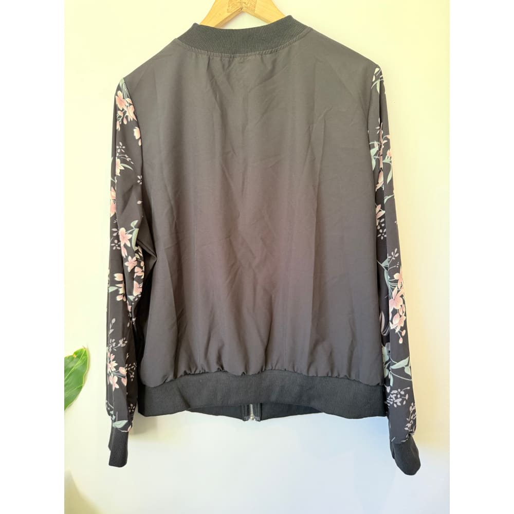 Black zip-up size xxl (16-18 fit) jacket with floral sleeves - coats & jackets top womenās apparel