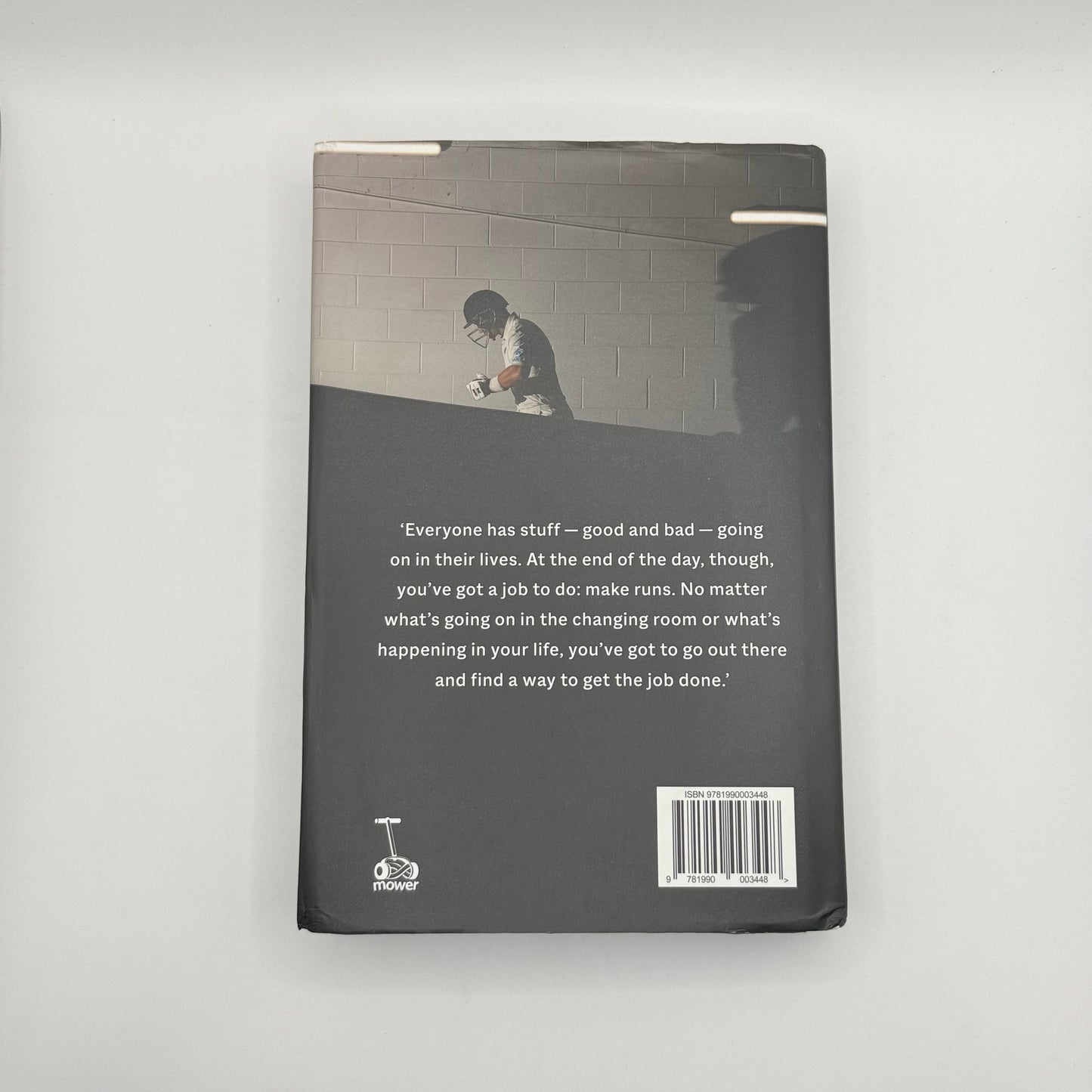 Black & white by ross taylor with paul thomas – memoir - print books condition: used printed media