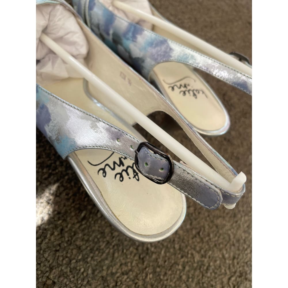 Katie ’n’ me - kim - blue and silver slingback heels - size 39 - heels clothing & fashion - heels - shoes women’s shoes