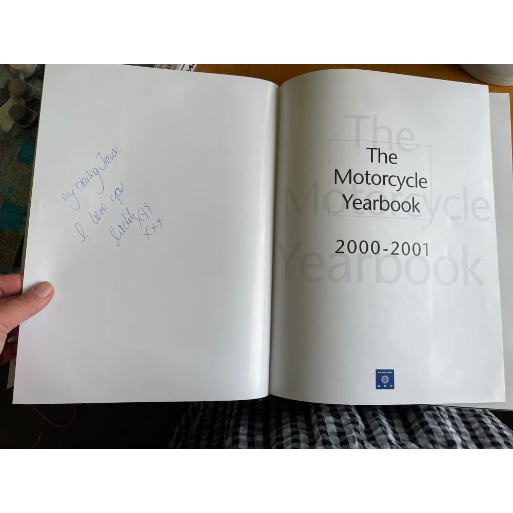 Motorcycle yearbook: 2000-2001 - schertenleib asselberghs perec - books condition: used printed media