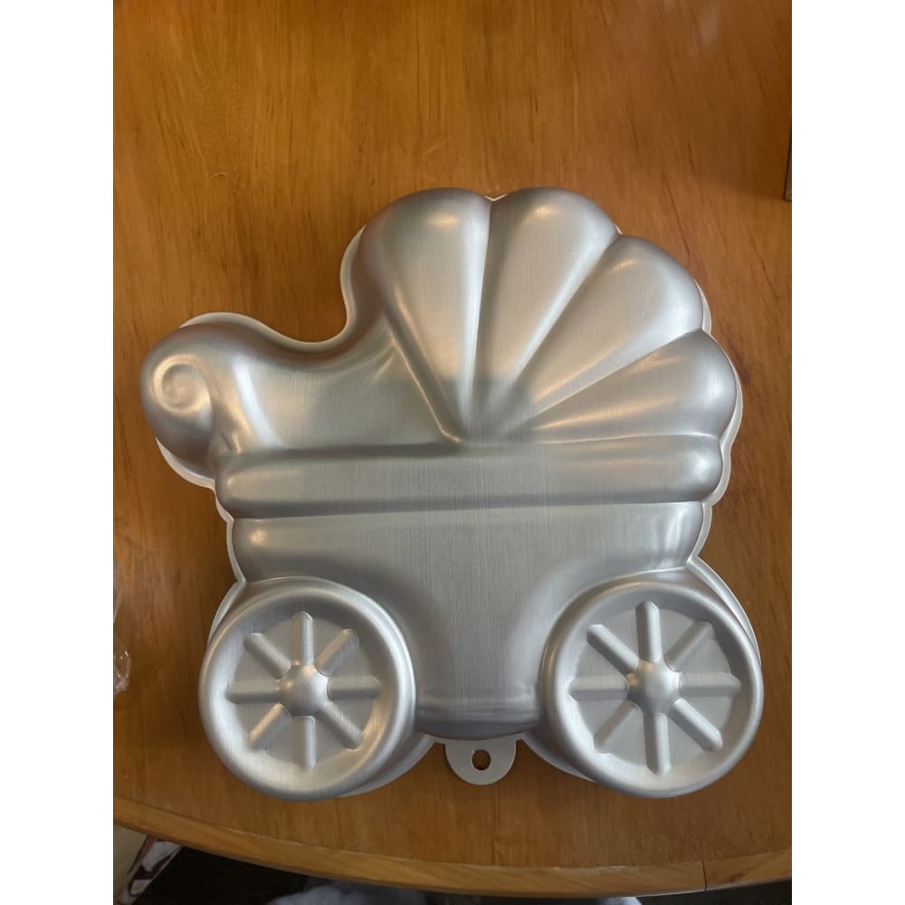 Pram cake pan tin / mould - cake pans & molds cake - home & living - kitchen & cooking - mould - moulds home&living