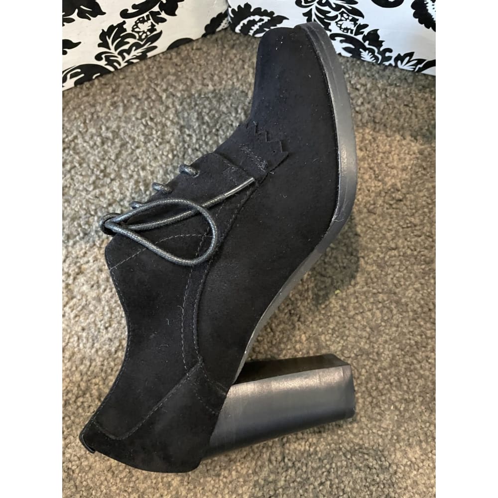 Brand new zola collection size 37 leather heels - heels clothing & fashion - heels - shoes women’s shoes