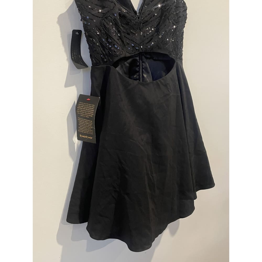 Bnwt bebe size 10 sequinned deep b with cut out mid dress - 10 / 6 us - dresses clothing & fashion - dresses women’s