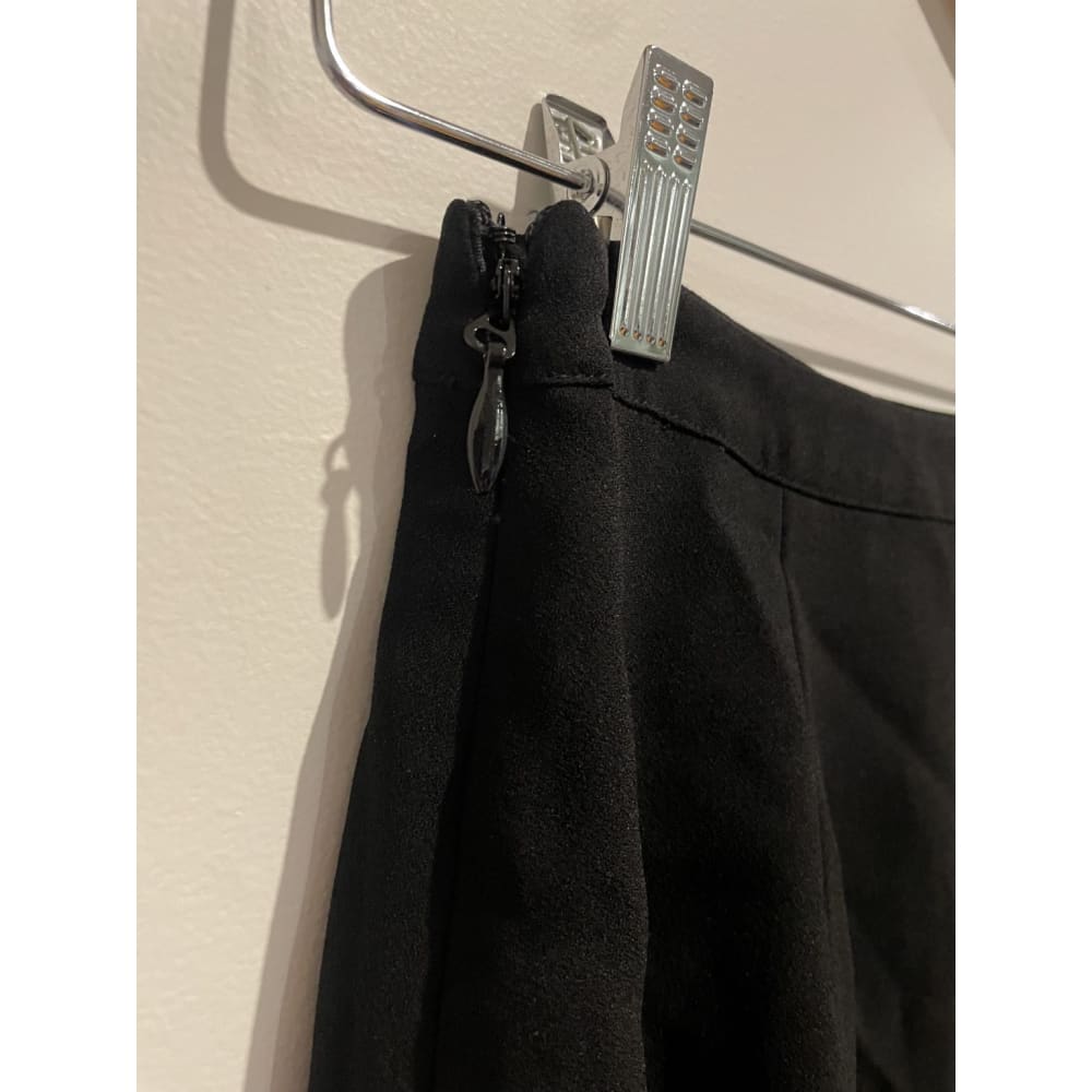 Bnwt black split skirt with lace - size 8 - 8 - skirts bottom - clothing & fashion - skirt - skirts women’s apparel