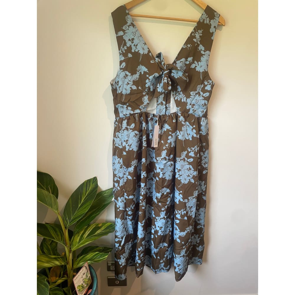 Et alia cecilia sundress blue rose print - large & xl sizes - xl - one-pieces clothing & fashion - designer clearance