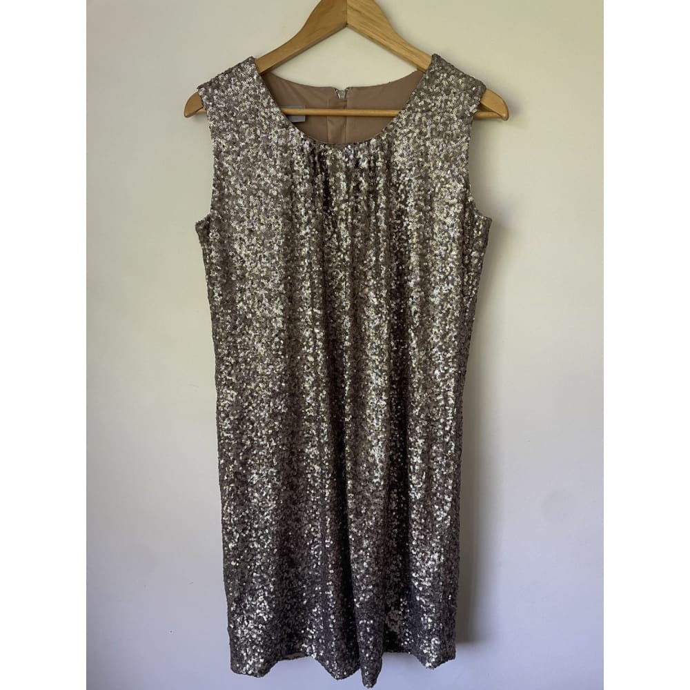 Stunning charlotte devereux size m sequinned dress - dresses clothing & fashion - dresses women’s apparel