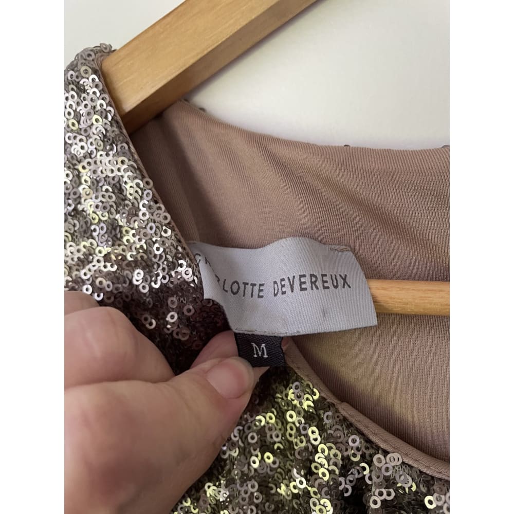 Stunning charlotte devereux size m sequinned dress - dresses clothing & fashion - dresses women’s apparel