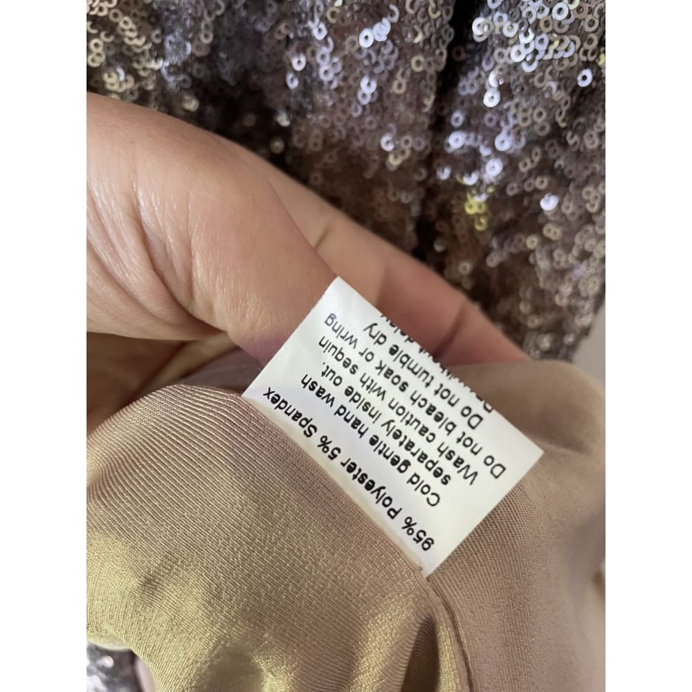Stunning charlotte devereux size m sequinned dress - dresses clothing & fashion - dresses women’s apparel