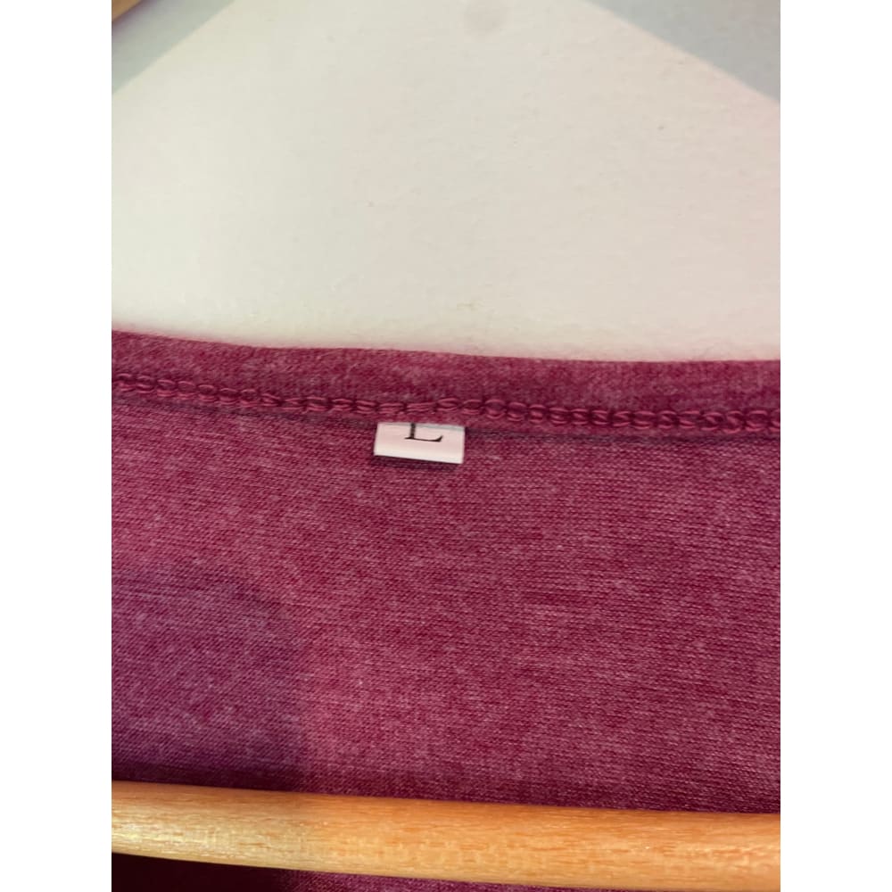 Classic long sleeve top size l - clothing tops clothing & fashion - long sleeve - top womenās apparel