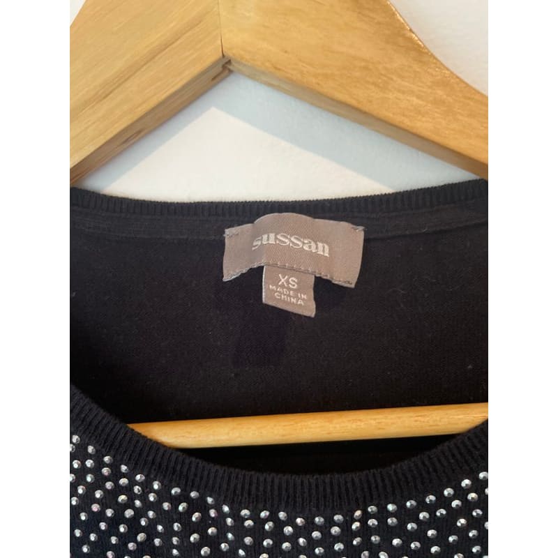 Sussan xs cotton / viscose top - clothing tops clothing & fashion - condition: used - long sleeve - top women’s apparel