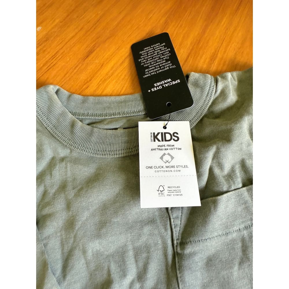 Cotton on kids tee – size 4 - t-shirts baby clothing
