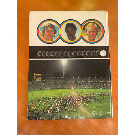 Cricket alive! World series cricket - the first exciting year - richie benaud - print books book - condition: used