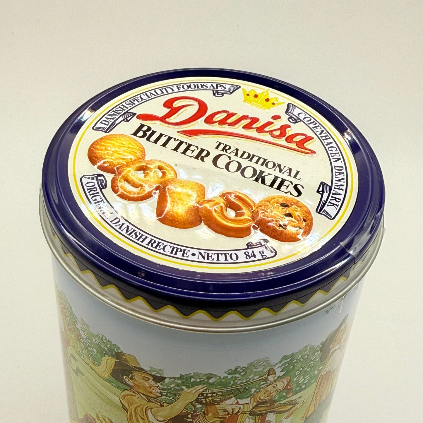 Danisa collectiable music box tin and cookies - cookie jars home&living materials