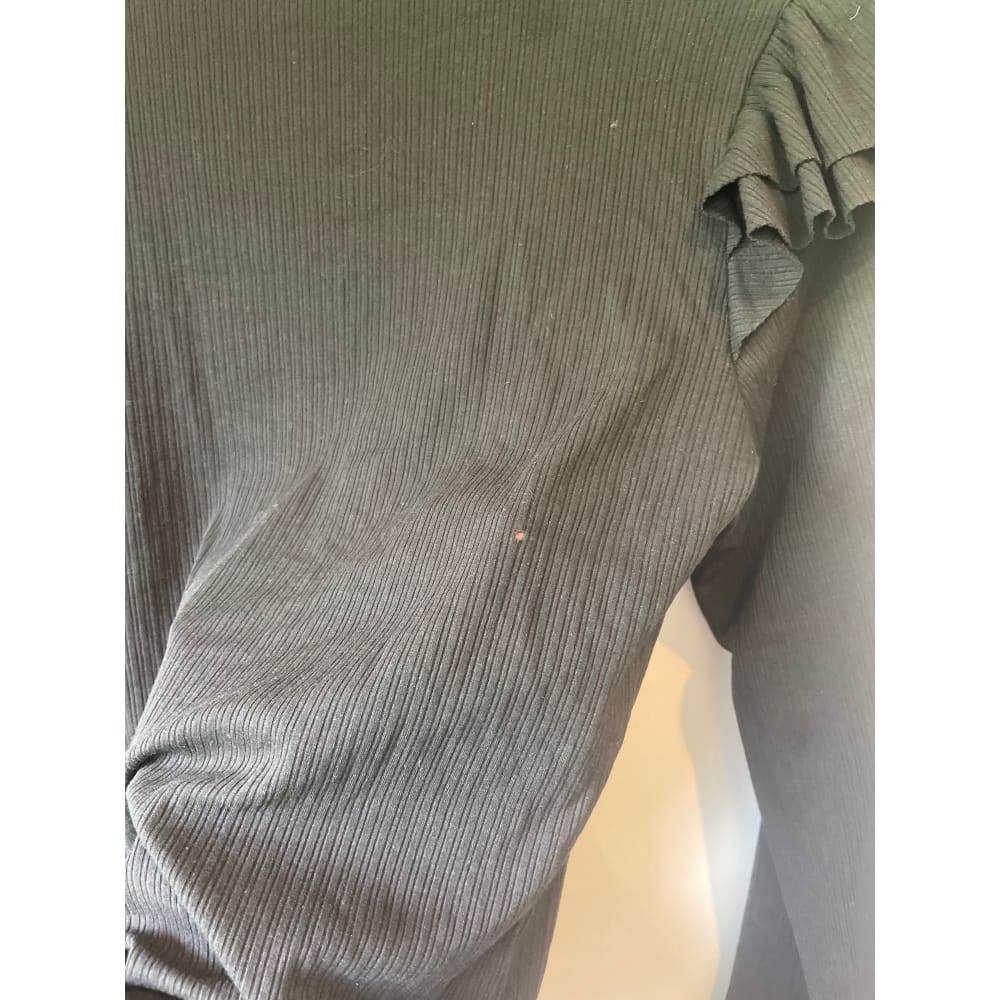Et alia size xs/8 ribbed top - clothing tops blouse - clothing & fashion - designer clearance - top women’s apparel