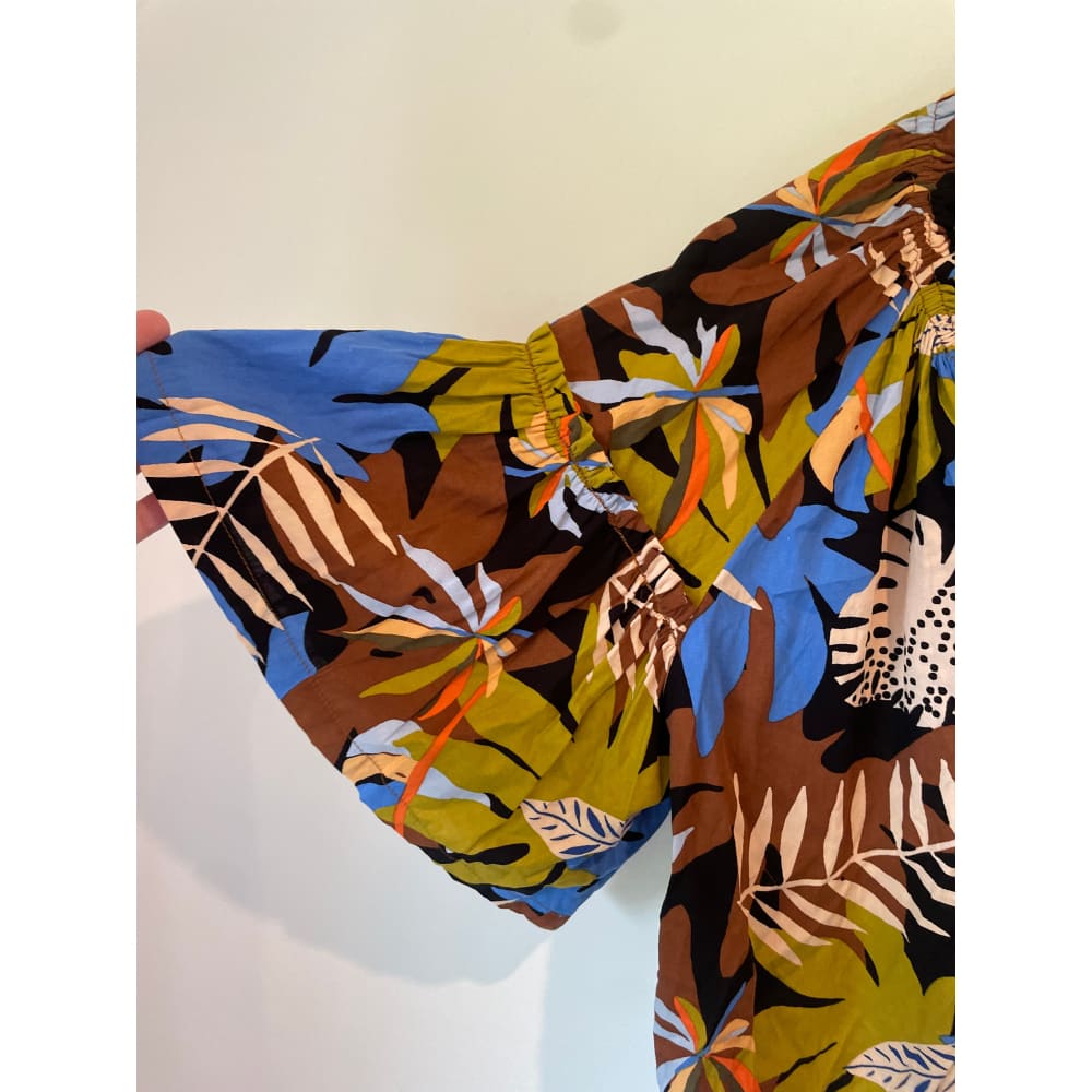 Zafina size 10 tropical print top - clothing tops blouse - clothing & fashion - designer clearance - top women’s apparel