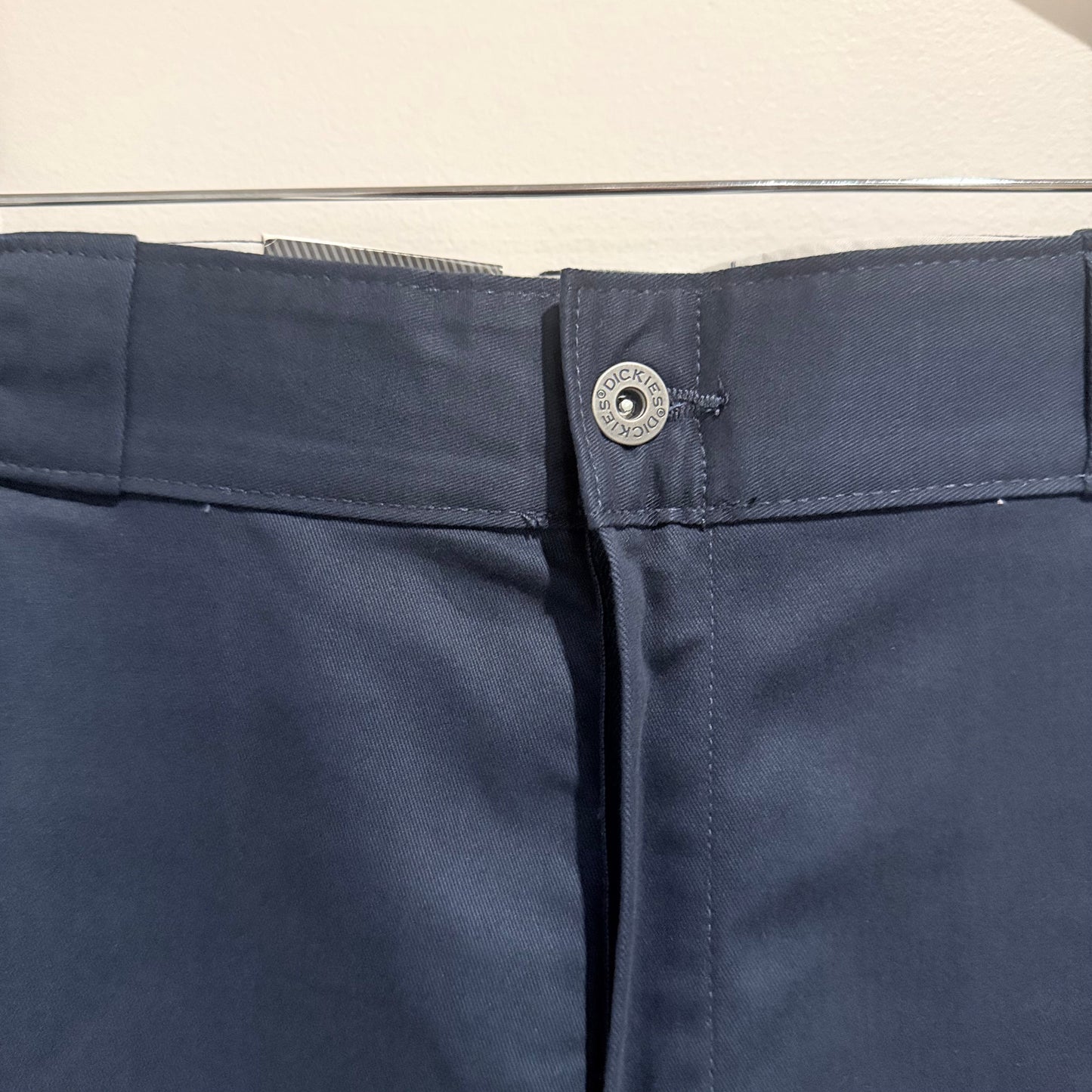 Dickies twill work pant 34x32 – skinny fit straight leg men’s navy workwear rrp $89.99 - dark navy - cargo pants