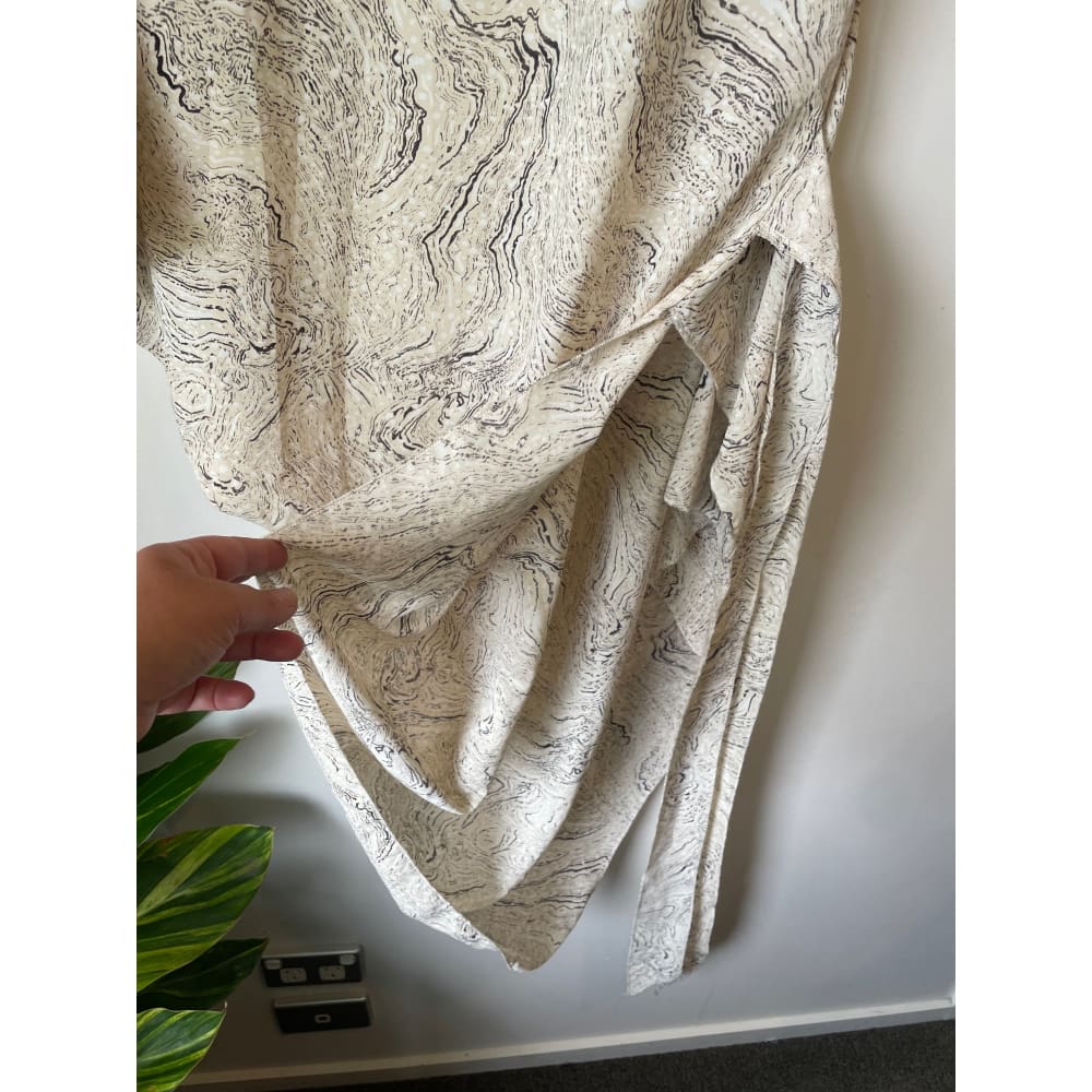 Et alia size xs/8 marble asymmetrical tunic - tunics blouse - clothing & fashion - designer clearance women’s apparel