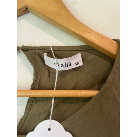 Et alia size xs/8 khaki top - clothing tops blouse - clothing & fashion - designer clearance - top women’s apparel