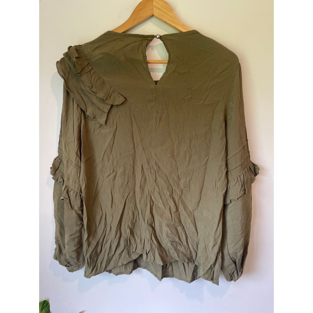 Et alia size xs/8 khaki top - clothing tops blouse - clothing & fashion - designer clearance - top women’s apparel