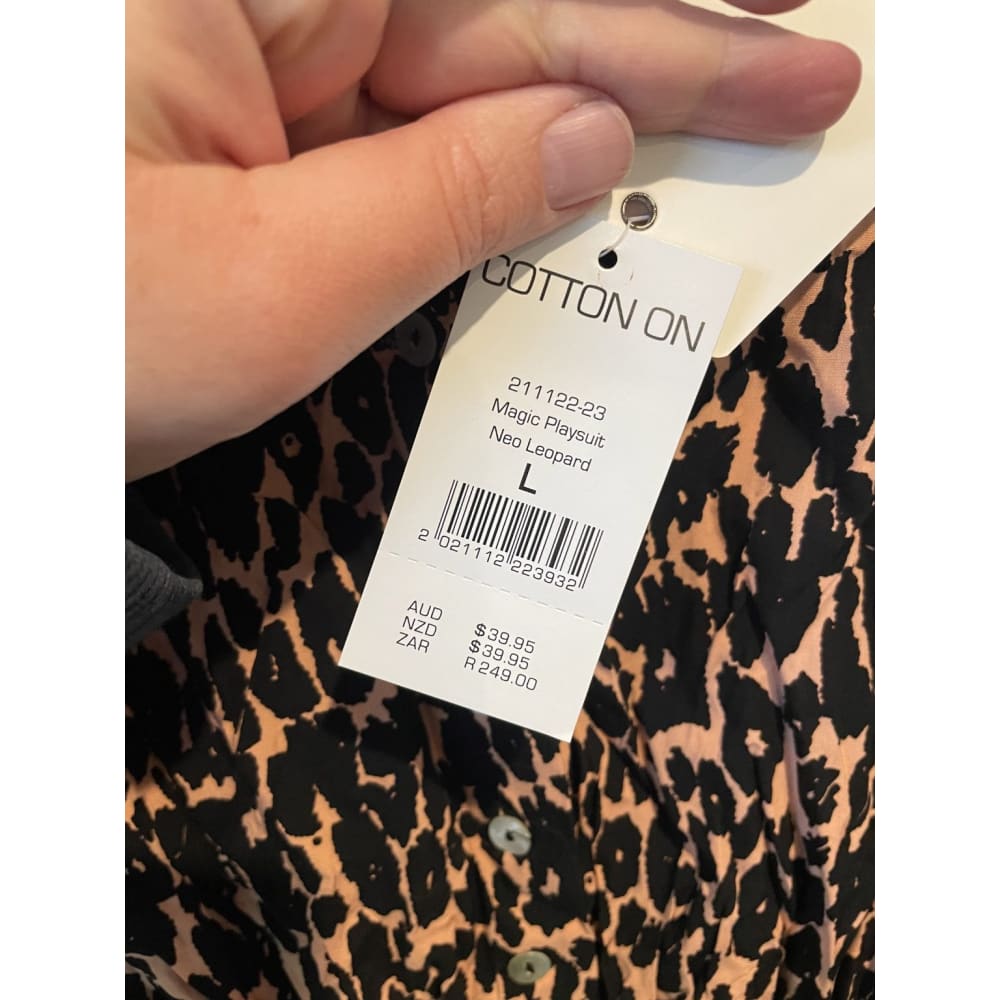 Bnwt cotton on size l viscose playsuit - dresses clothing & fashion - dresses - full body - playsuit women’s apparel