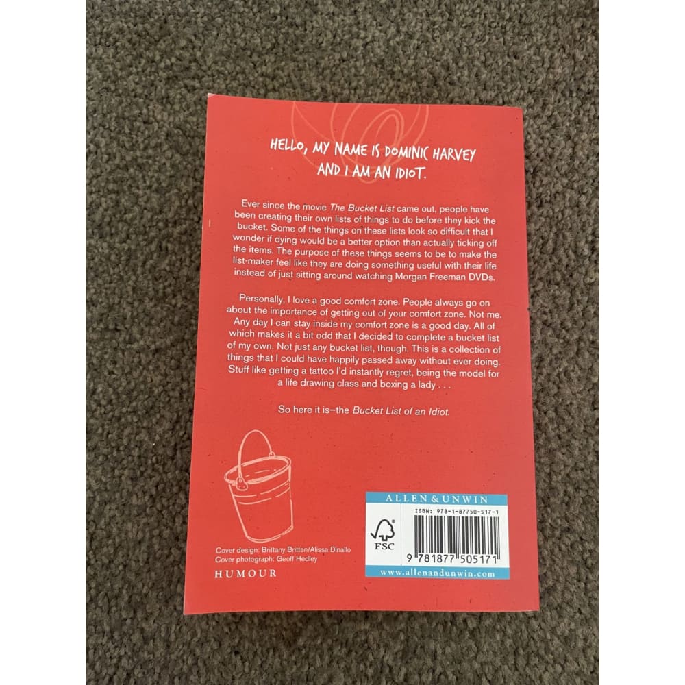 Bucket list of an idiot - dom harvey - print books book - condition: used - humor - non fiction book - non-fiction