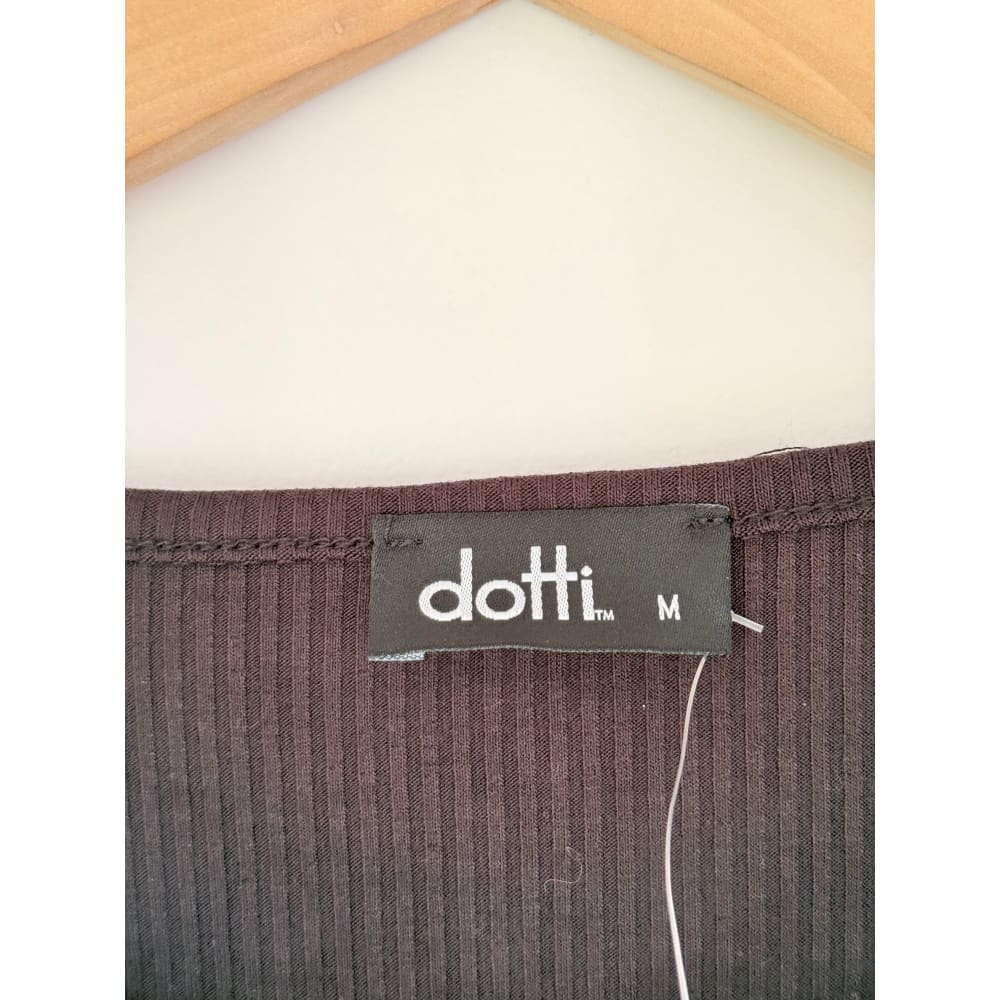 Dotti size m black ribbed short sleeve t-shirt $19.99 - t-shirts top womenās apparel