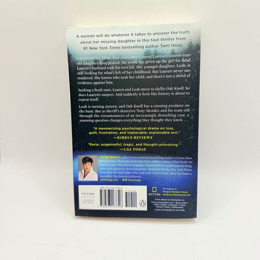 Down the darkest road by tami hoag - print books what’s new printed media