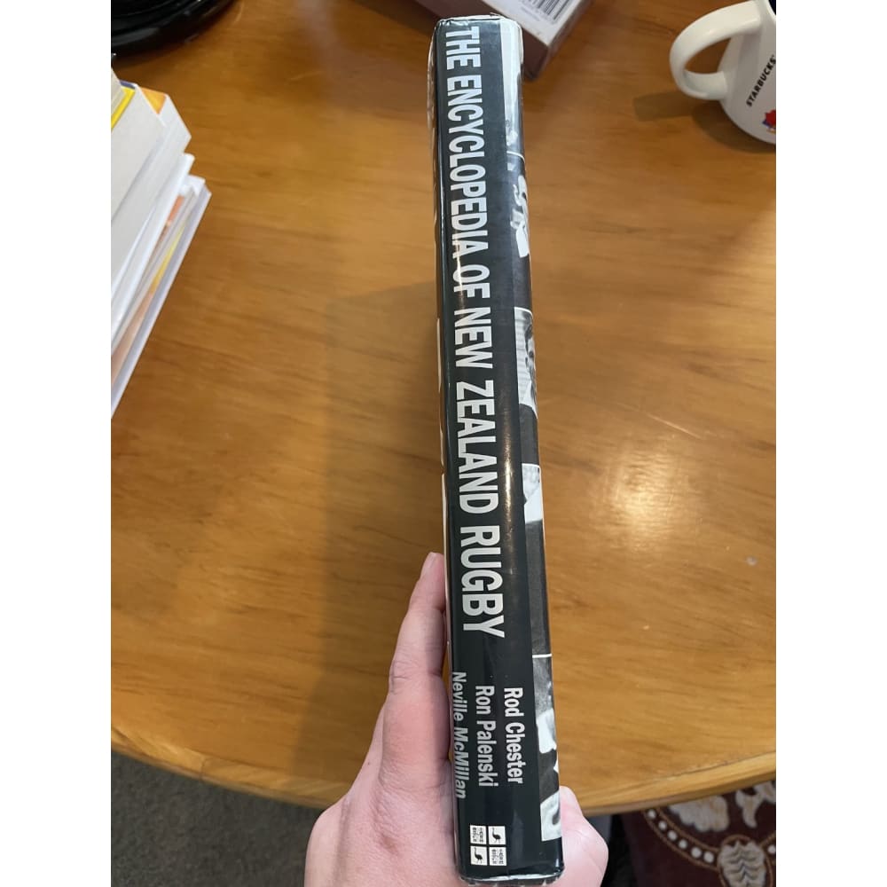 The encyclopaedia of new zealand rugby - print books book - condition: used printed media
