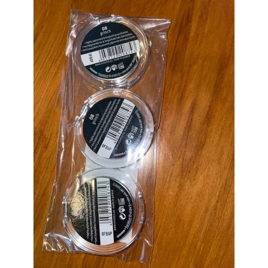 3 pack essence eyeshadow “08 grinch” - eye shadows face & eye care - face products - makeup women’s beauty product