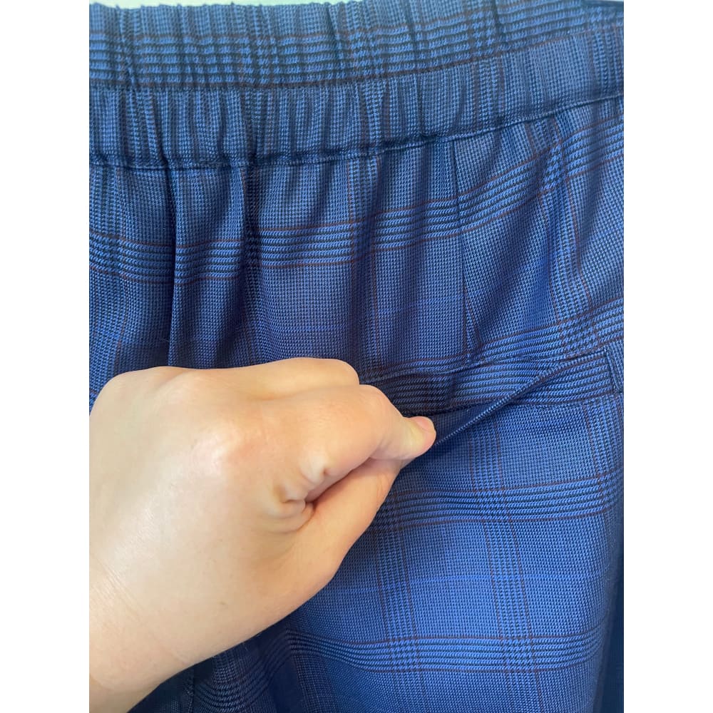 Et alia xs montana pant in ink/black plaid - trousers clothing & fashion - designer clearance - pants women’s apparel