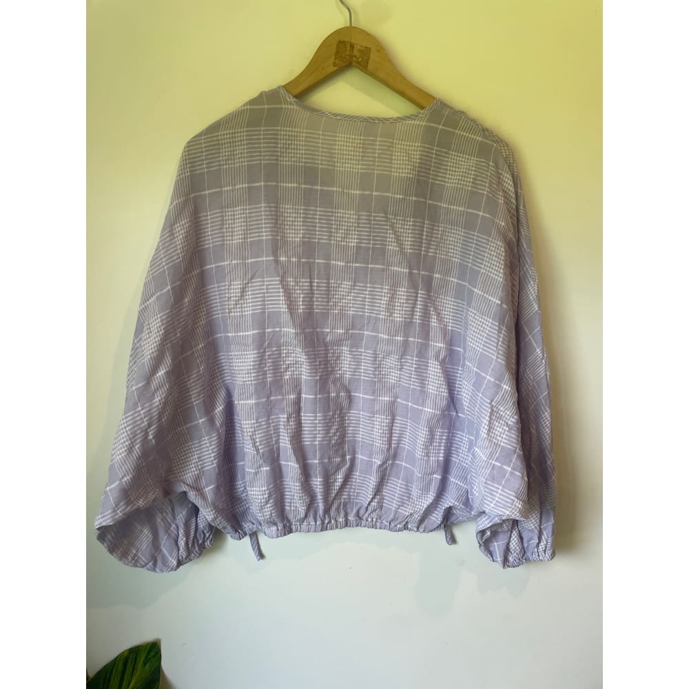 Et alia size m riley top – lilac plaid - blouses blouse - clothing & fashion - designer clearance - top women’s apparel