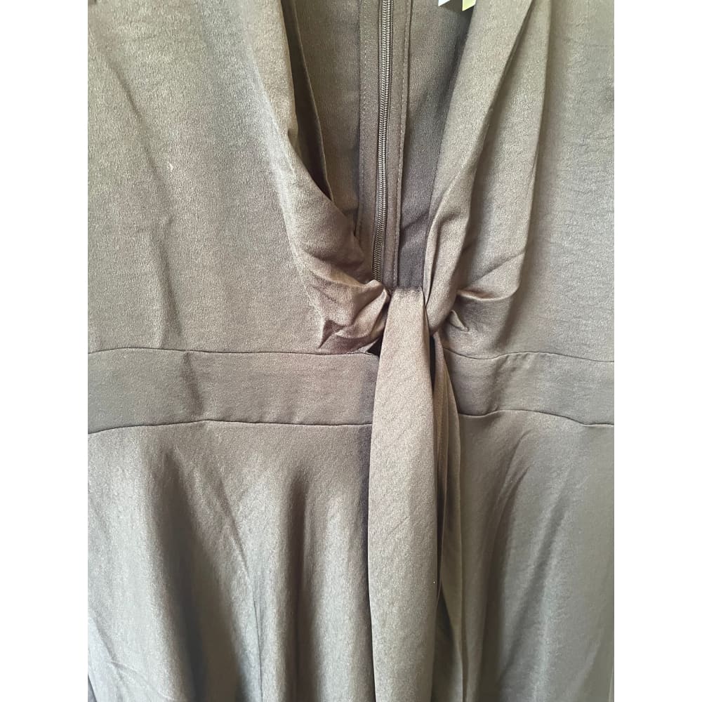 Et alia sofla dress size l - black & olive color variants - t-shirts clothing & fashion - designer clearance - dresses