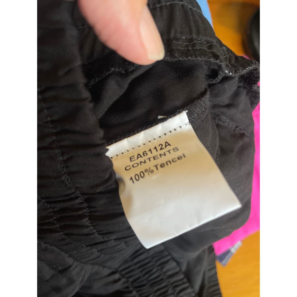 Et alia size xl taylor pant – black/latte stripe - trousers clothing & fashion - designer clearance - pants women’s