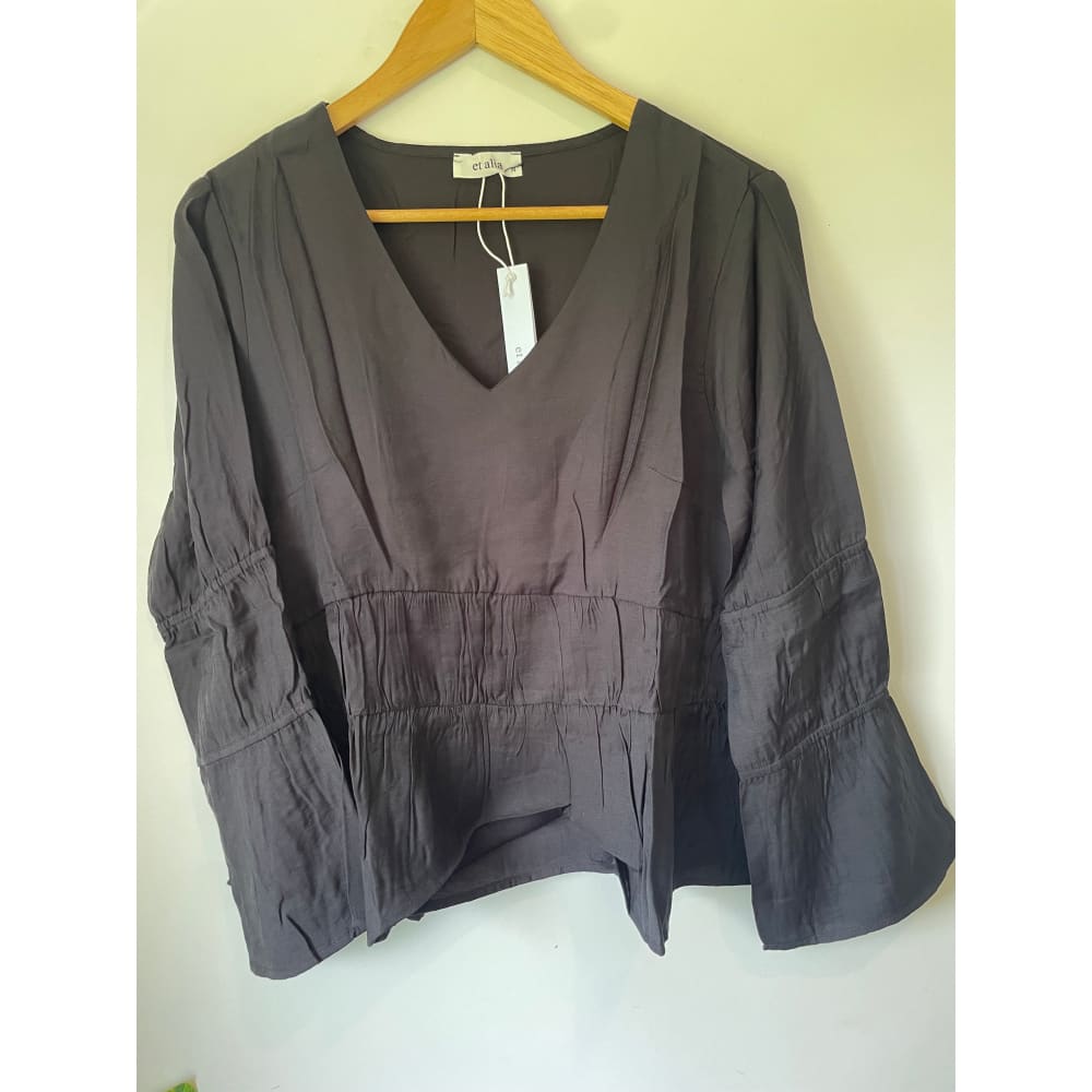 Et alia ward top - brand new xxs to large sizes nz - xxs / black - blouses blouse - clothing & fashion - designer