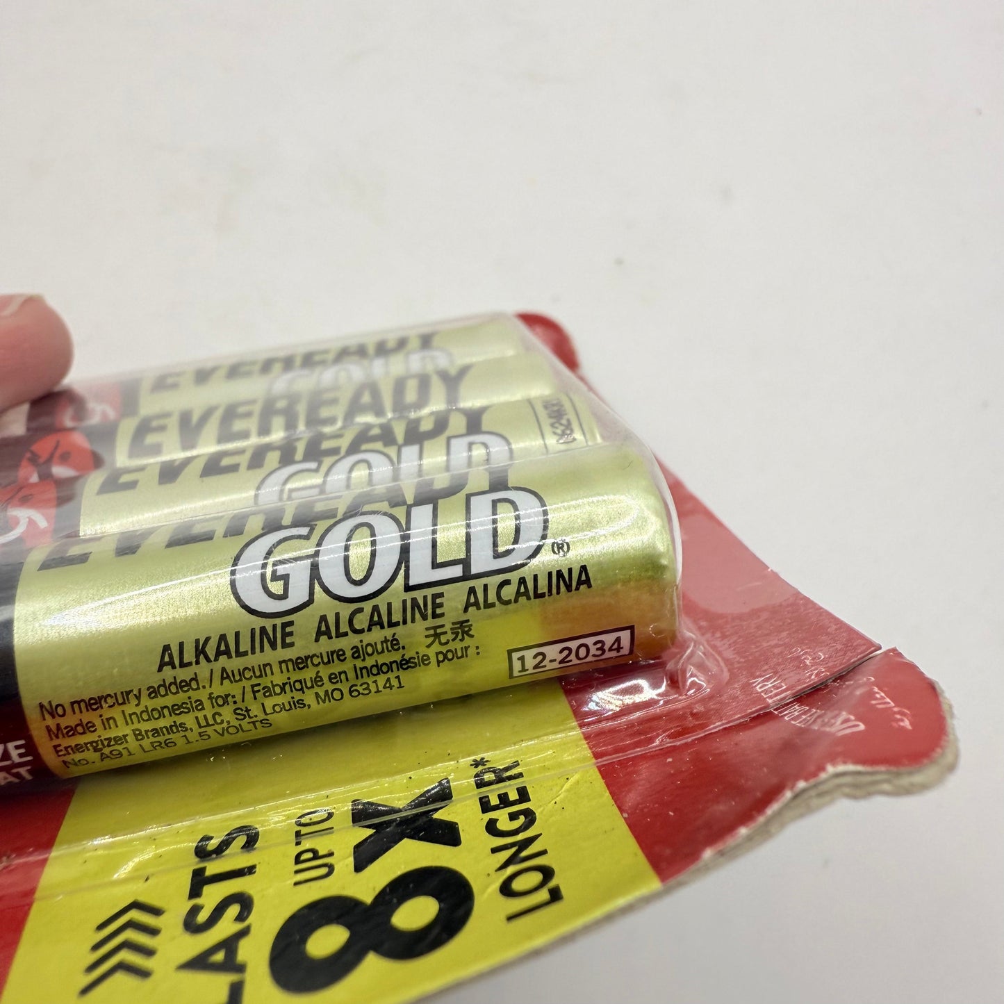 Eveready gold aa alkaline batteries – 4 pack lasts 8x longer! - general purpose batteries home&living materials
