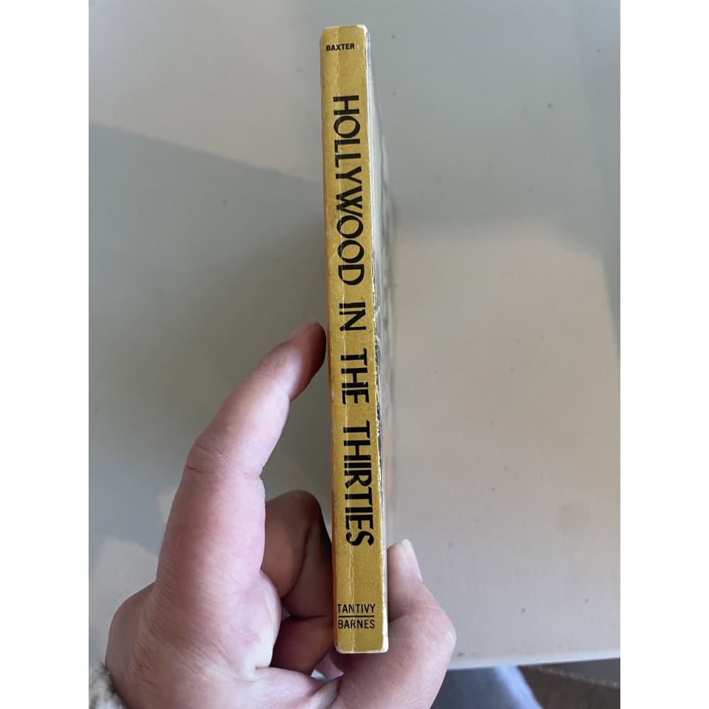 Hollywood in the thirties - john baxter - print books art - book - condition: used - cultural - music printed media